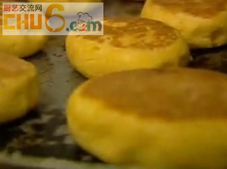 热卖的带馅贴饼子