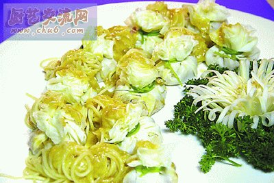 蟹粉石榴捞面