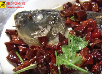 香辣油泼鱼