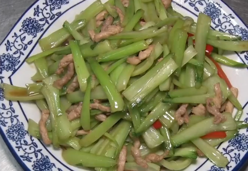 白菜炒肉